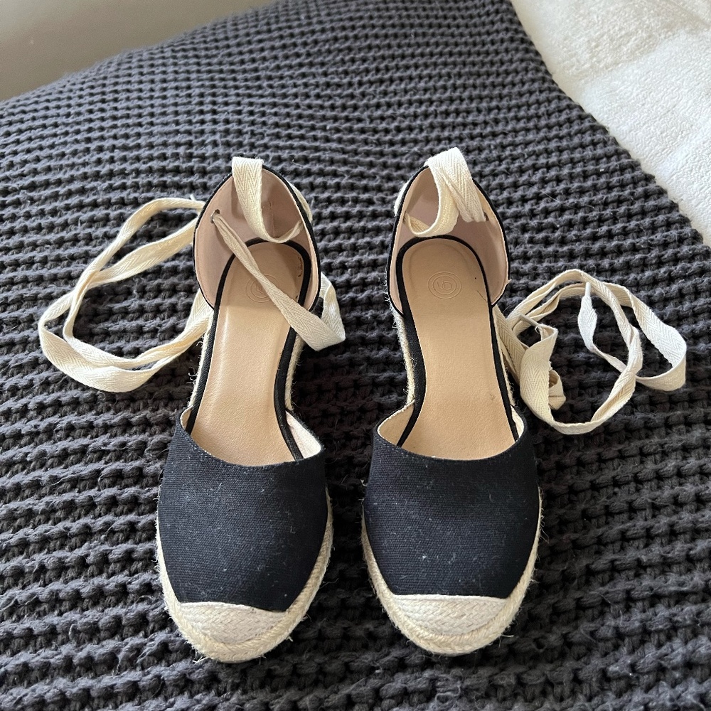 Size 8, Urban Outfitters Black Espadrilles